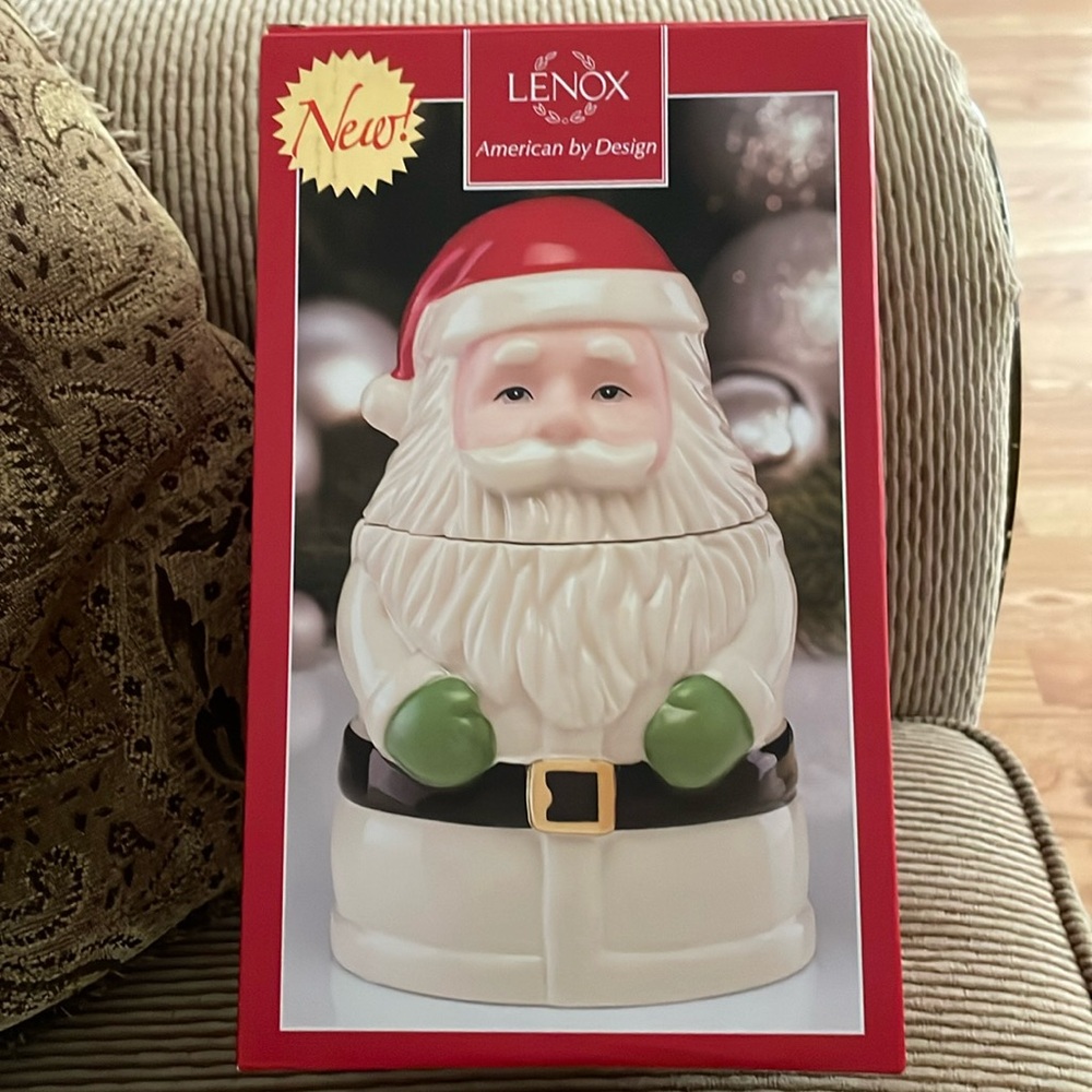LENOX holiday Santa treat Jar